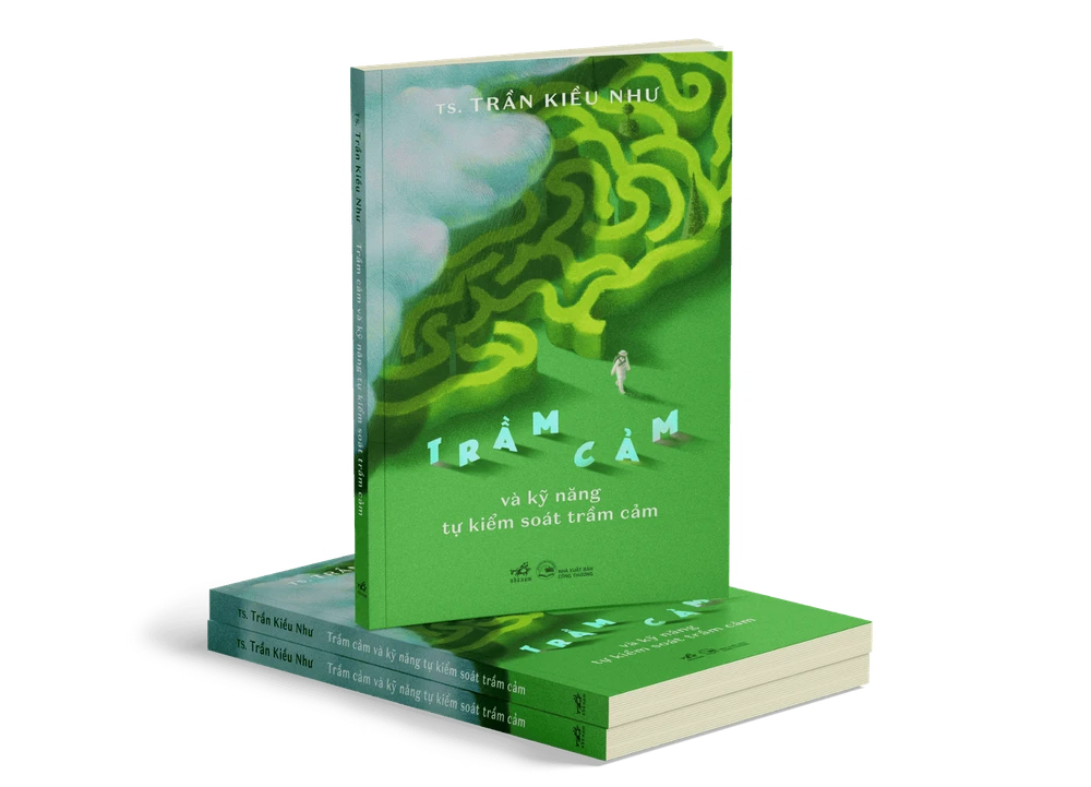 Sách do Nhà xuất bản Công Thương và Công ty Nhã Nam liên kết xuất bản, giá bìa 140.000 đồng.