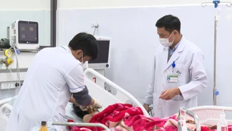 Ánh đèn không tắt và những người lặng thầm giữ sự sống