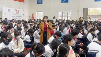 Tăng cường củng cố, kiện toàn tổ chức bộ máy, cán bộ làm công tác dân số các cấp