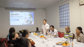 Bệnh viện Đa khoa Hưng Thịnh tổ chức tọa đàm về bệnh lý mạn tính 