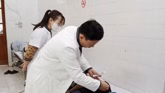 Chuyển giao thành công kỹ thuật mãng châm, điện mãng châm cho Bệnh viện Đa khoa huyện Si Ma Cai