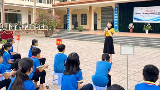 Gần 300 học sinh được tuyên truyền kiến thức chăm sóc sức khỏe vị thành niên