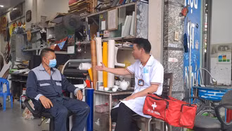 Người dân cần chủ động tiêm vắc-xin phòng dại cho chó, mèo.