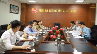 Kiểm tra, giám sát công tác phòng, chống dịch sởi tại Lào Cai