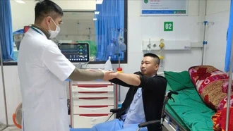 Bệnh viện Đa khoa khu vực Mường Khương cấp cứu thành công ca đột quỵ não đầu tiên