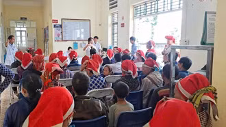 Triển khai Chiến dịch truyền thông lồng ghép cung cấp dịch vụ chăm sóc sức khỏe sinh sản