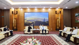 Đồng chí Hoàng Giang, Phó Bí thư Thường trực Tỉnh ủy, Chủ tịch HĐND tỉnh tiếp đoàn doanh nghiệp Trung Quốc