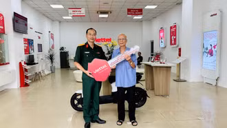 Trao thưởng Chương trình “Cuộc sống mới - Gắn kết mới cùng Viettel Lào Cai”