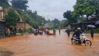 Thành phố Lào Cai: Di dời hơn 70 hộ dân khỏi khu vực nguy hiểm
