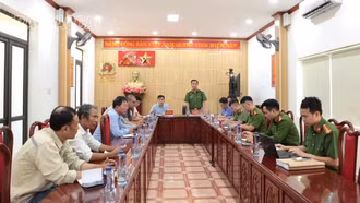 Công an xã Văn Bàn làm việc với Ban Quản lý dự án 2 (Bộ Xây dựng) về dự án giao thông triển khai trên địa bàn