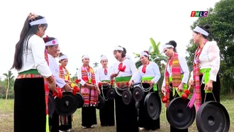 Giữ hồn cồng chiêng Mường