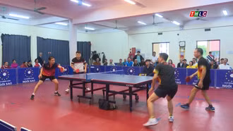 Sức sống mới từ giải bóng bàn đôi mặt gai