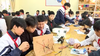 Đánh thức mầm xanh sáng tạo