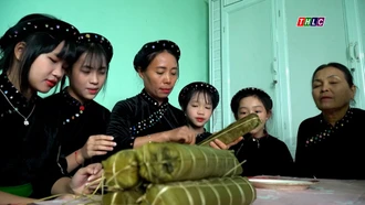 Giữ hương tết người Tày Hưng Khánh