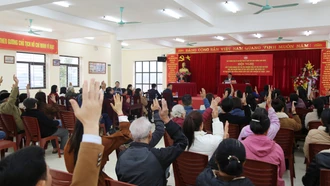 Phó Bí thư Tỉnh ủy Giàng Thị Dung được cử tri nơi cư trú tín nhiệm cao