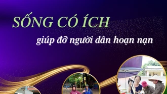 Sống có ích giúp đỡ người dân hoạn nạn