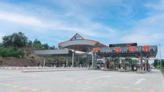 Đề nghị miễn phí BOT đường bộ với phương tiện chở hàng cứu trợ