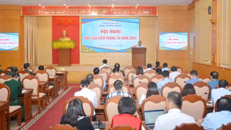 Tuyên truyền chính sách phát triển kinh tế - xã hội, tái thiết, ổn định cuộc sống cho người dân