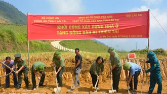 Khởi công xây dựng nhà ở tặng đồng bào bị ảnh hưởng bởi hoàn lưu cơn bão số 3