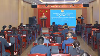 115 đại biểu tham dự tập huấn nghiệp vụ công tác công đoàn