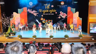 Chuyển hơn 1,1 tỷ đồng hỗ trợ người dân dịp tết Nguyên đán Ất Tỵ 2025