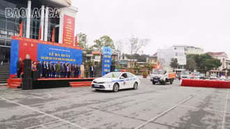 Chính quyền địa phương phải coi công tác bảo đảm trật tự, an toàn giao thông là nhiệm vụ chính trị trọng tâm