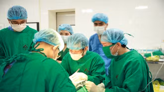 Bệnh viện Đa khoa số 2 tỉnh Lào Cai thực hiện thành công ca ghép thận từ người hiến sống