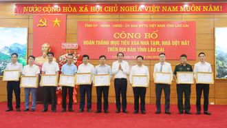 Lào Cai công bố hoàn thành mục tiêu xóa nhà tạm, nhà dột nát