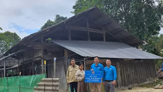 Hỗ trợ kinh phí xây dựng, sửa chữa 23 nhà “Mái ấm công đoàn” nhân Tháng Công nhân