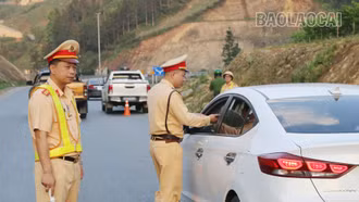 Tổng số tiền xử phạt vi phạm trật tự, an toàn giao thông khoảng 42 tỷ đồng