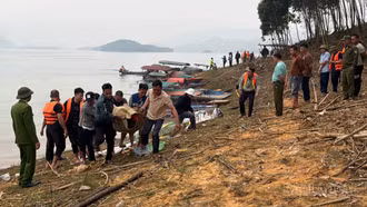 Đã tìm thấy toàn bộ 6 nạn nhân thiệt mạng trong vụ tai nạn giao thông đường thủy tại hồ Thác Bà