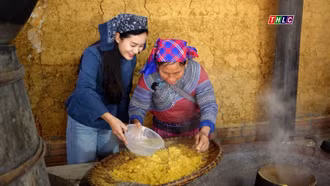 Khám phá Lào Cai: Mèn mén - Món ăn dân dã của người Mông Hoa xã Bắc Hà