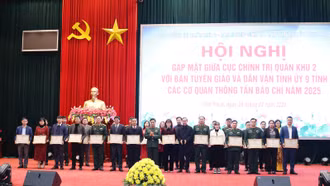 Quân khu 2 đánh giá kết quả công tác phối hợp tuyên truyền