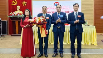 Chi bộ Ủy ban MTTQ Việt Nam tỉnh đại hội lần thứ XI