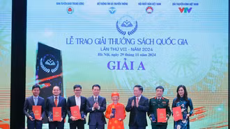 Giải thưởng Sách Quốc gia lần thứ VII: Trao Giải A cho tác giả 104 tuổi