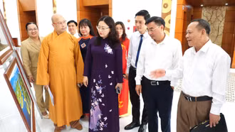  Triển lãm ảnh nghệ thuật với chủ đề “đất và người Lào Cai” 