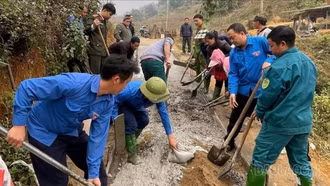 Trạm Tấu nỗ lực phát triển hệ thống giao thông nông thôn