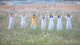 Mậu A thi đua trang hoàng đường phố đón xuân