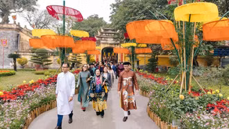 Lần đầu tiên có Đường hoa Tết trong không gian Di sản Văn hóa Thế giới Hoàng thành Thăng Long