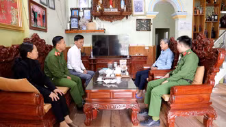 Đồng bào Công giáo xã Âu Lâu hướng về ngày bầu cử