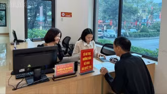 “Ăn tết gọn, làm việc sớm” tại Trung tâm Phục vụ Hành chính công