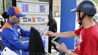 Kiểm soát chặt việc găm hàng, tích trữ xăng dầu