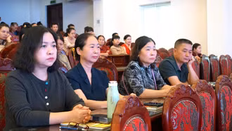 Gần 400 hộ kinh doanh được tập huấn chính sách thuế tại phường Nghĩa Lộ