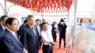 Tổng Bí thư Tô Lâm kiểm tra tuyến đường sắt Việt Nam - Trung Quốc