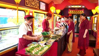 Ra mắt giao diện mới đoàn tàu “Hành trình kết nối di sản miền Trung”