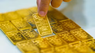 Thủ tướng: Khẩn trương lập sàn giao dịch vàng, không để chậm hơn nữa