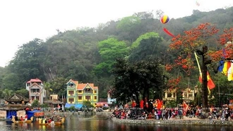 Độc đáo Lễ hội chùa Thầy