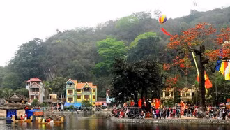 Độc đáo Lễ hội chùa Thầy