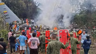 Rơi máy bay quân sự ở Colombia, lo ngại hơn 80 người thiệt mạng