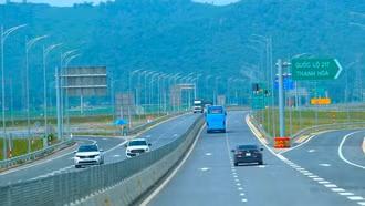 Xây dựng mức thu phí sử dụng đường bộ với 18 tuyến cao tốc